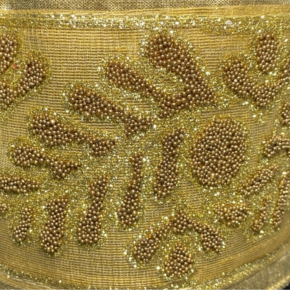 D. Steven’s gold beaded leaf embroidered wire ribbon wide sheer holiday wreath - Picture 2 of 7